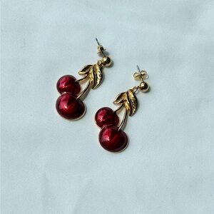Vintage 80's Signed Avon Goldtone Cherry Fruit Earrings